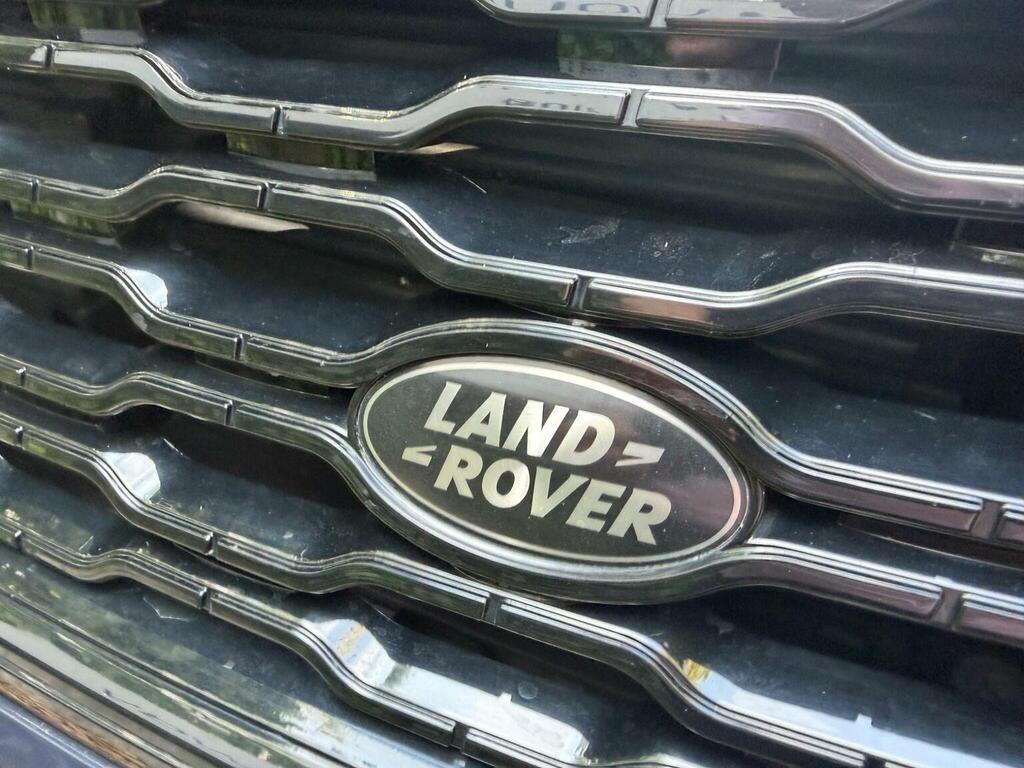 Land Rover Range Rover 5.0S V8 White #79
