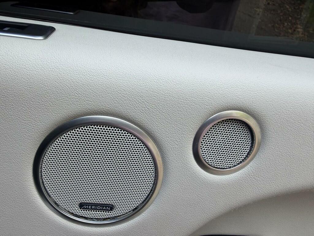 Land Rover Range Rover 5.0S V8 White #54