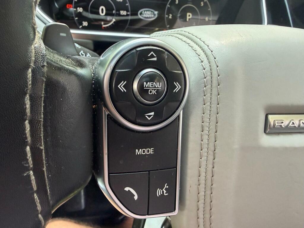 Land Rover Range Rover 5.0S V8 White #40