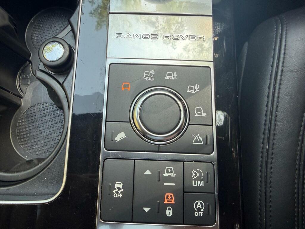 Land Rover Range Rover 5.0S V8 White #36