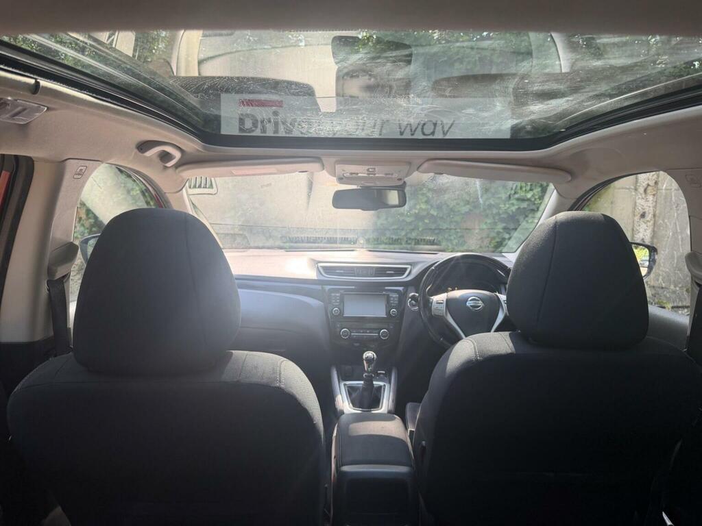 Nissan Qashqai 1.6L 360 Red #10