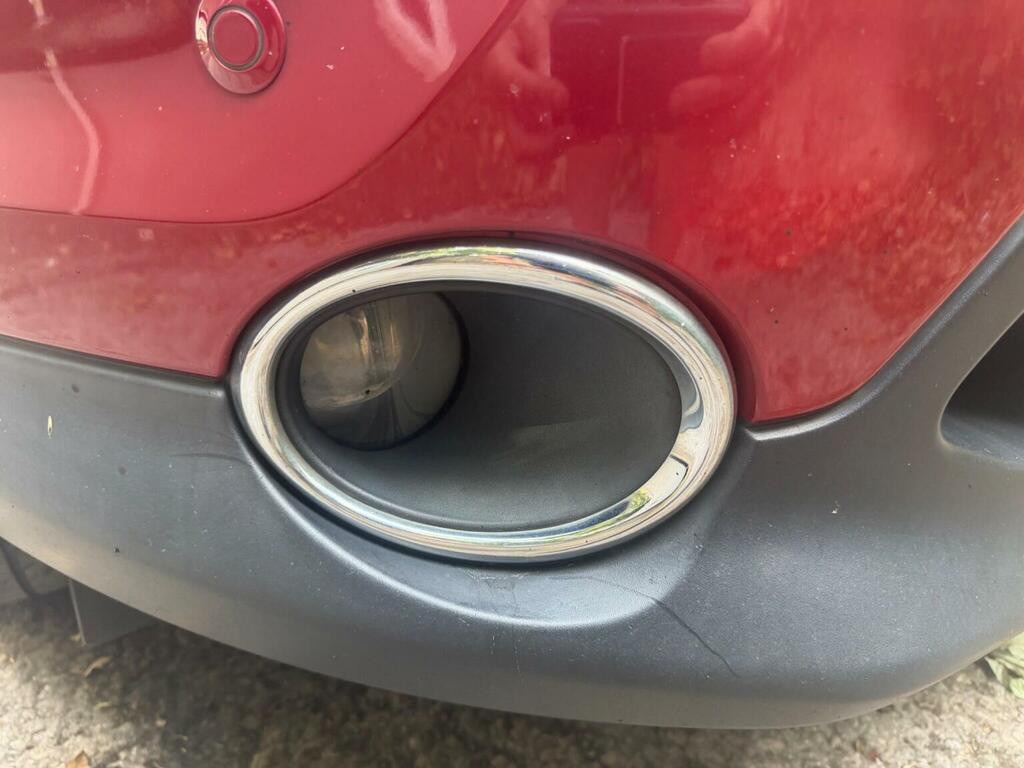 Nissan Qashqai 1.6L 360 Red #37