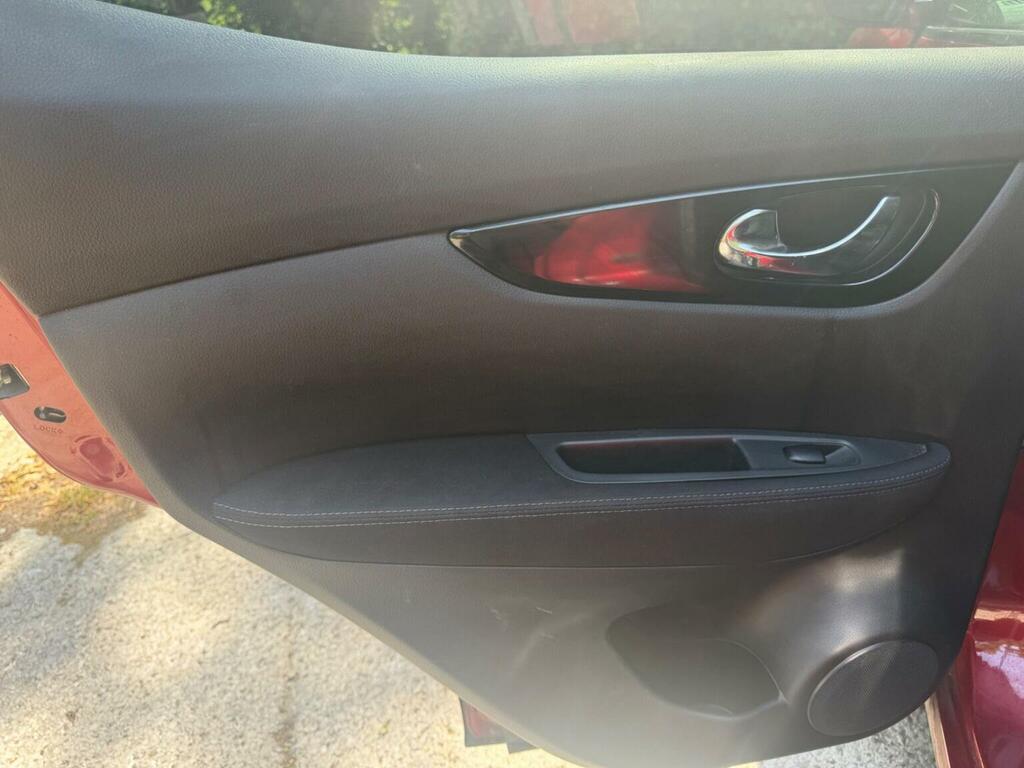Nissan Qashqai 1.6L 360 Red #31