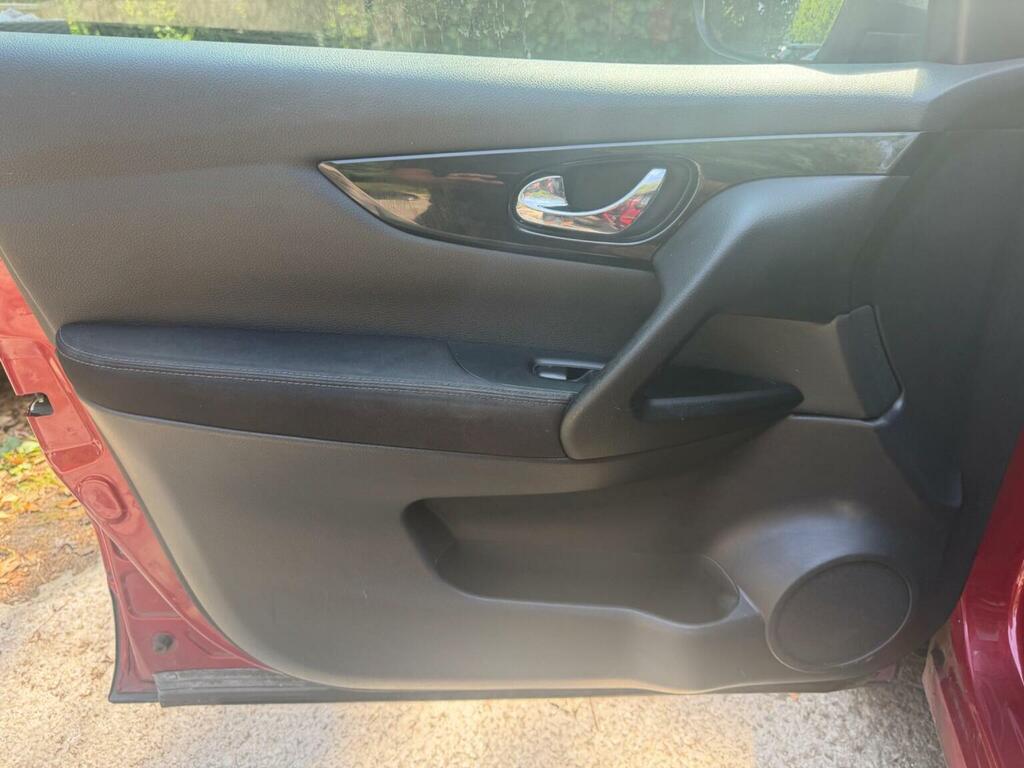 Nissan Qashqai 1.6L 360 Red #33