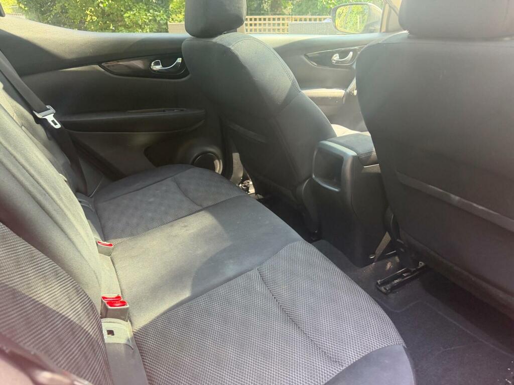 Nissan Qashqai 1.6L 360 Red #26
