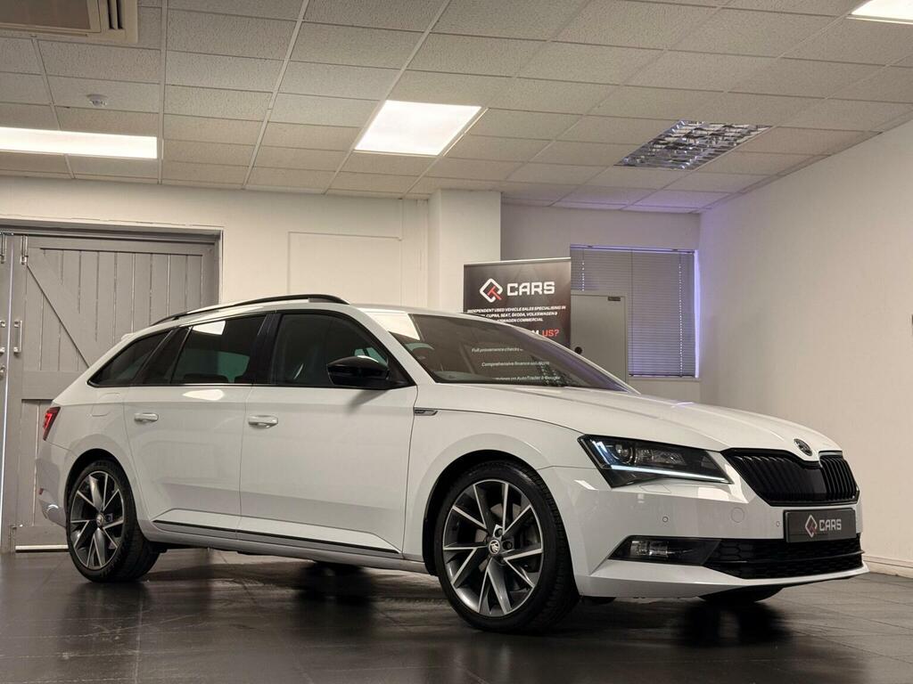 Skoda Superb Estate 2.0 Tsi Sportline Plus Dsg 4Wd Euro 6 Ss KY68WYD White #4