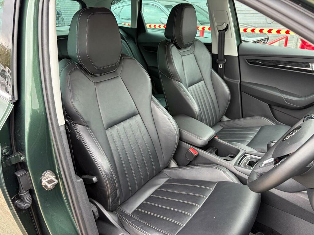 Skoda Karoq Suv 2.0 Tdi Se L 4Wd Euro 6 Ss 201868 Green #2