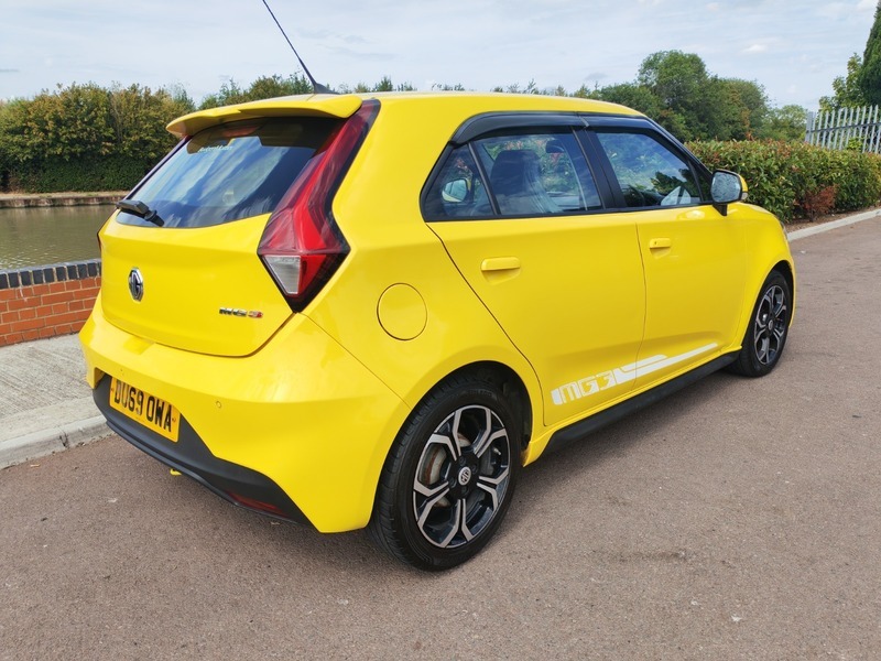 MG MG3 1.5 Vti-tech Exclusive Hatchback DU69OWA Yellow #3
