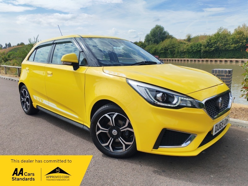 MG MG3 1.5 Vti-tech Exclusive Hatchback Yellow