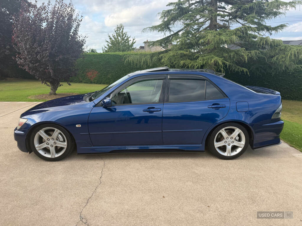 Lexus IS 200 2.0 Sport Blue #3