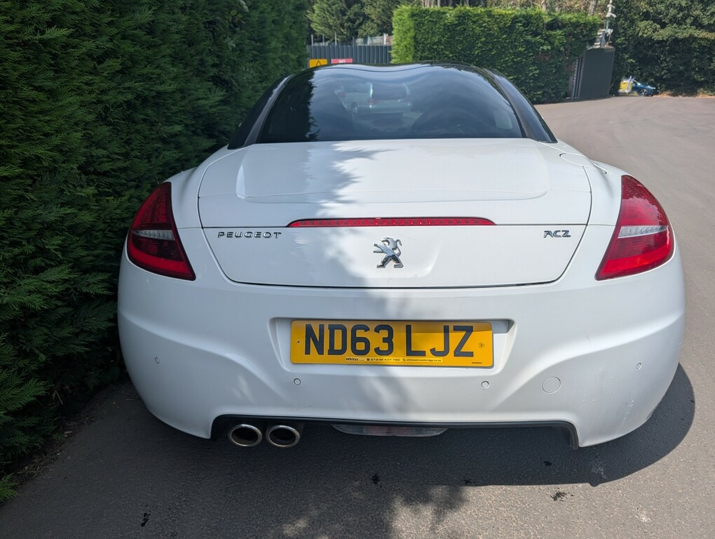 Peugeot RCZ 1.6 Thp Sport White #2