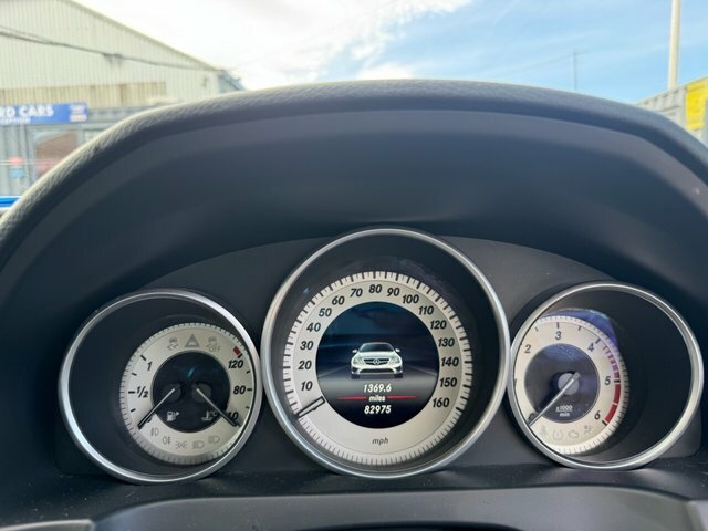 Mercedes-Benz E Class 2013 2.1 E220 Cdi Amg Sport Cabriolet G Black #6