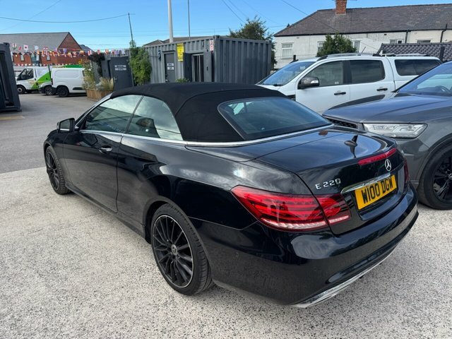 Mercedes-Benz E Class 2013 2.1 E220 Cdi Amg Sport Cabriolet G Black #3