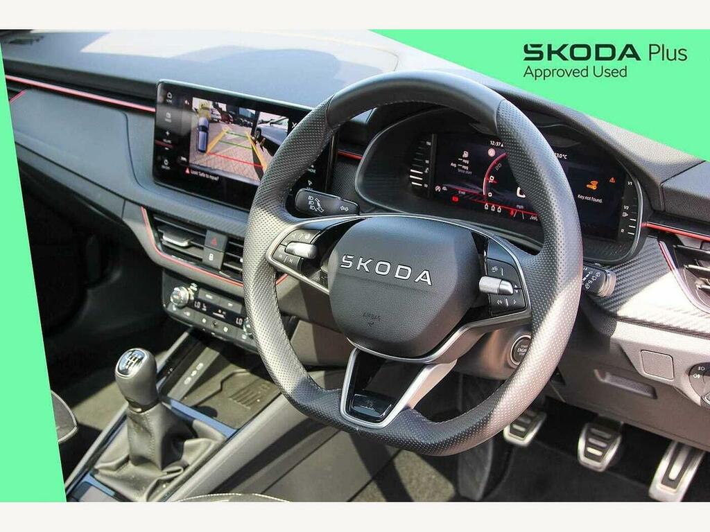 Skoda Kamiq 2025 1.5 Tsi Monte Carlo Edition Grey #6