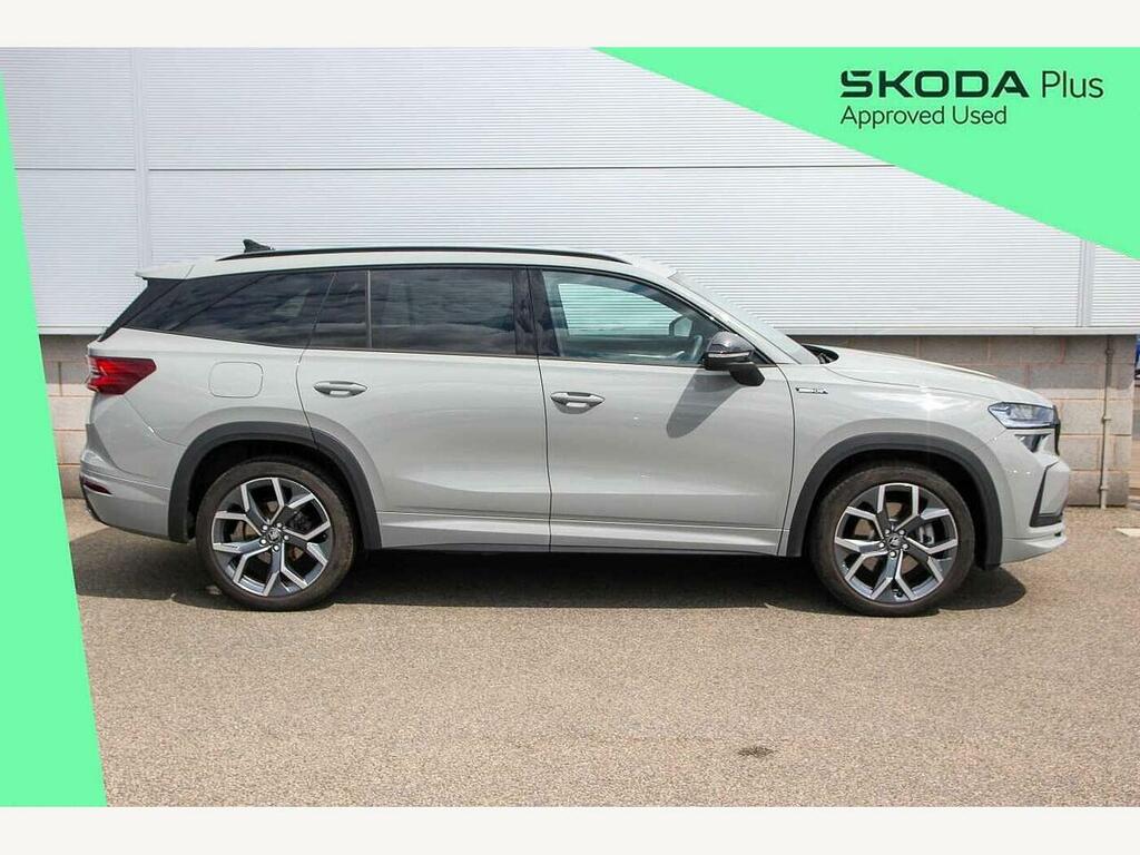 Skoda Kodiaq 2025 1.5 Tsi E-tec Sportline Dsg 7 Seat FH25UKJ Grey #4