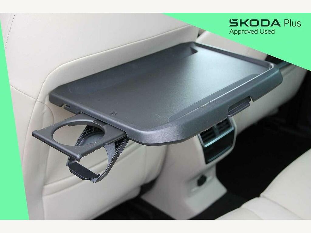 Skoda Karoq 1.0 Tsi Se White #10