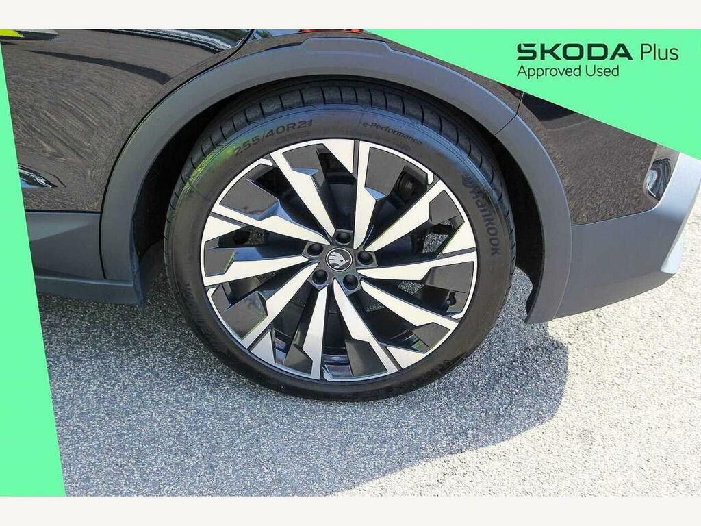 Skoda Elroq 2025 210Kw 85 Sportline 82Kwh Black #5