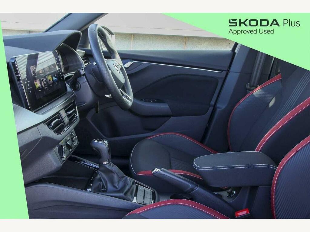 Skoda Kamiq 2024 1.0 Tsi 110 Monte Carlo Dsg Black #2