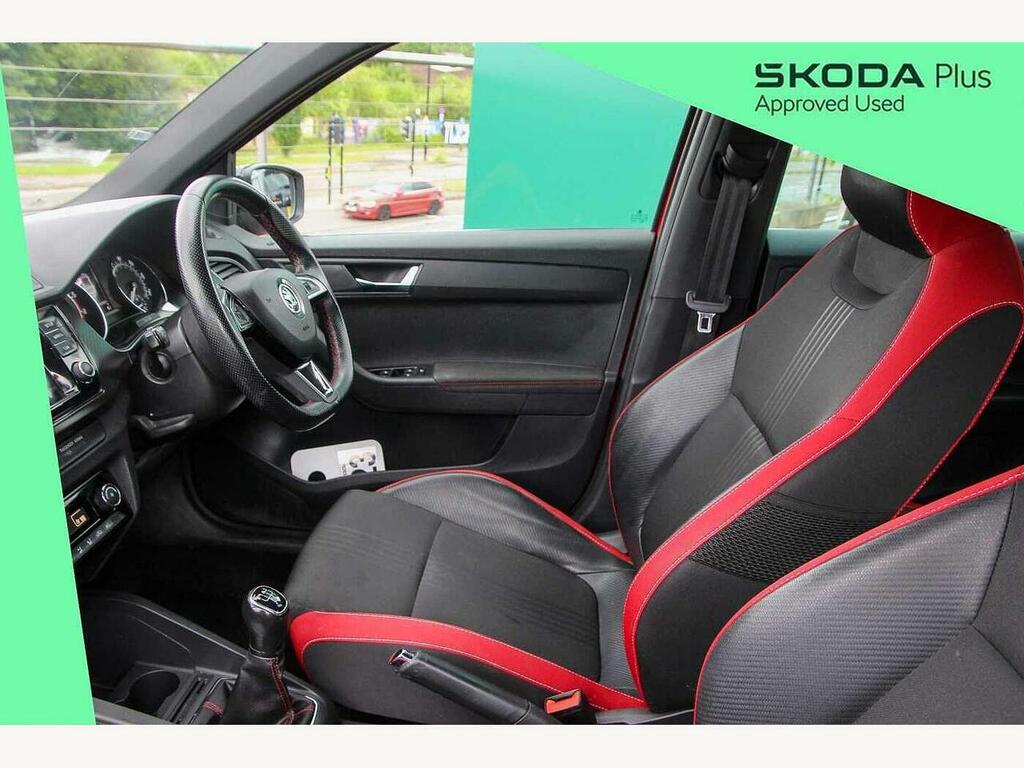 Skoda Fabia 2019 1.0 Tsi Monte Carlo Red #2