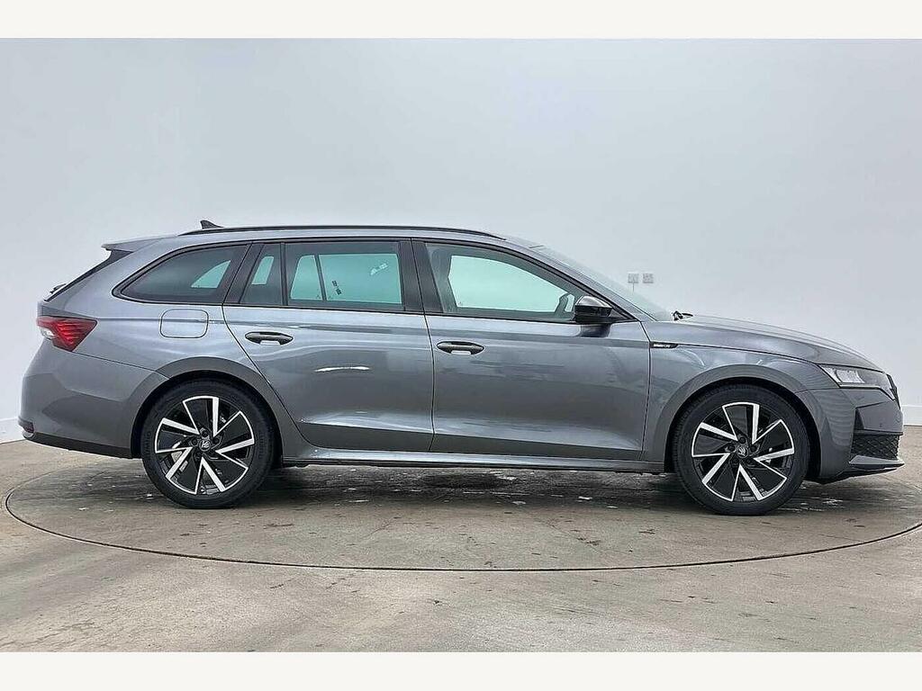 Skoda Octavia 2026 1.5 Tsi 150 E-tec Sportline Dsg Grey #4