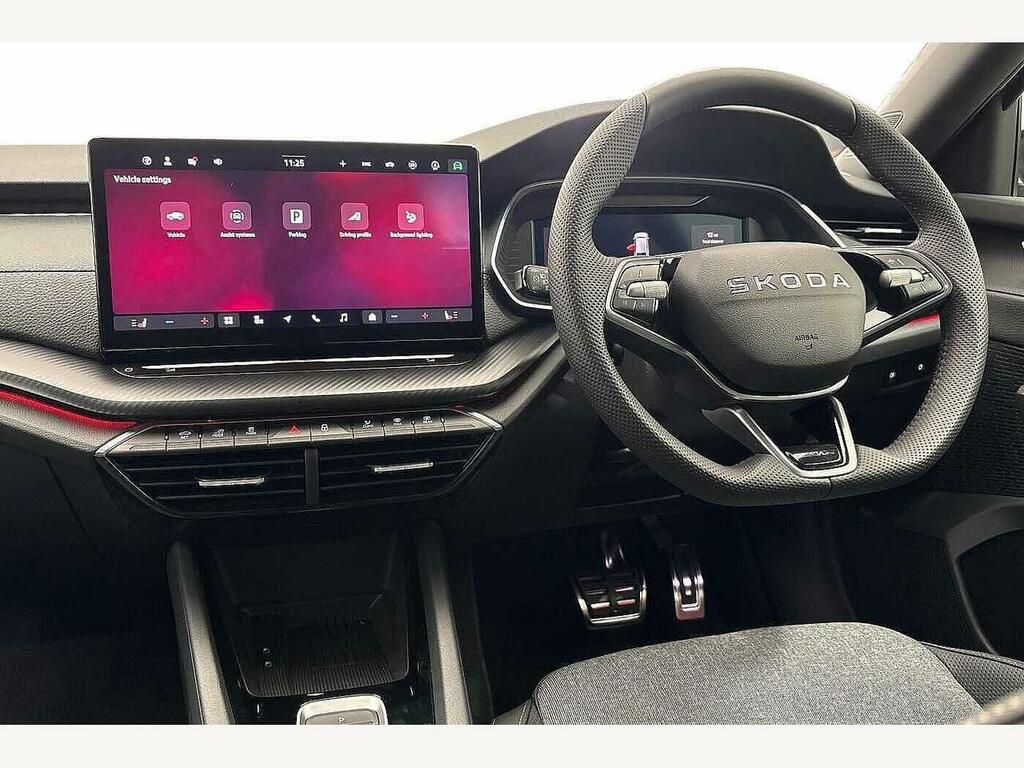 Skoda Octavia 2026 1.5 Tsi 150 E-tec Sportline Dsg Grey #2