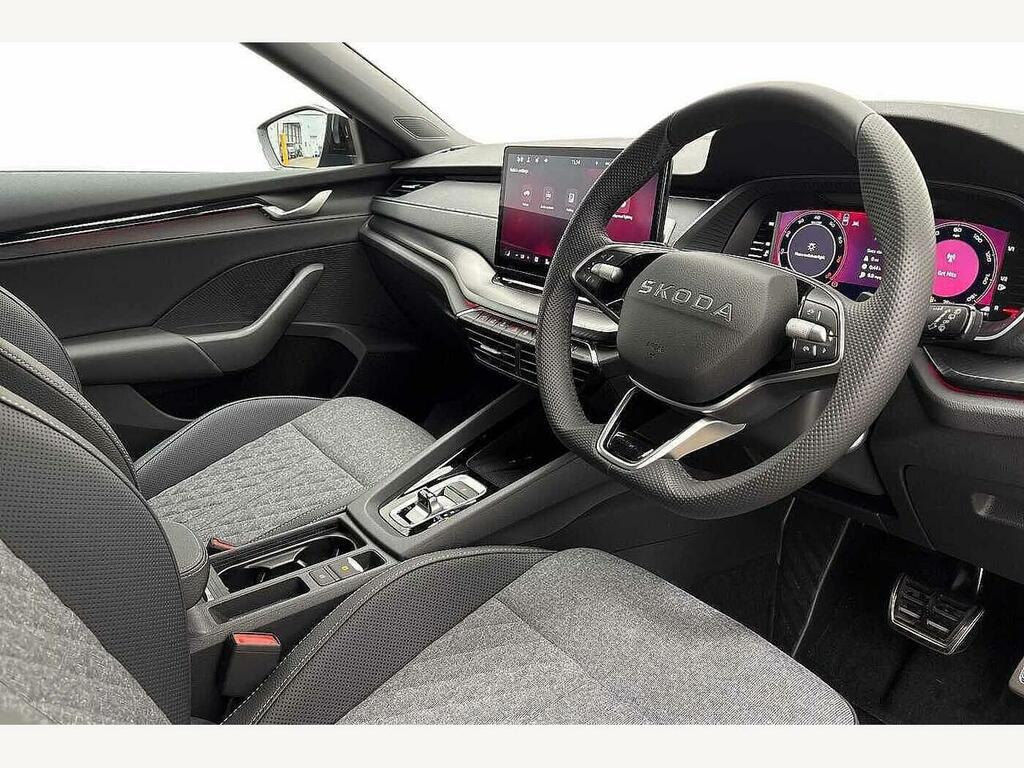 Skoda Octavia 2026 1.5 Tsi 150 E-tec Sportline Dsg Grey #6