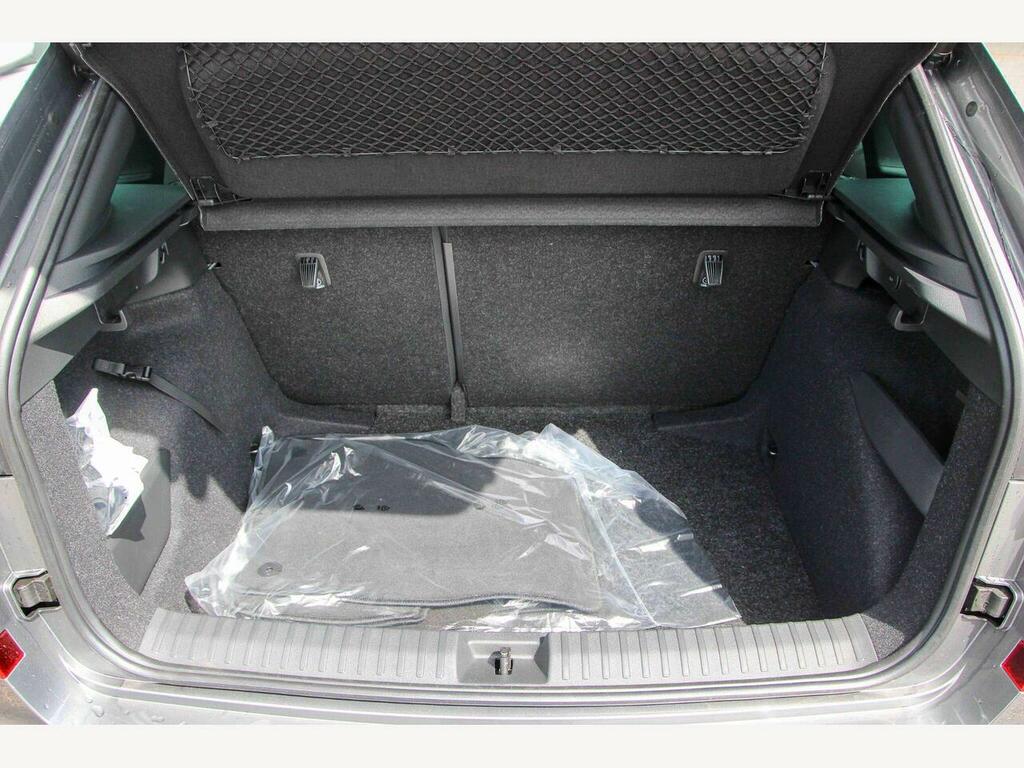 Skoda Kamiq 1.0 Tsi 116Ps Se Edition Silver #10