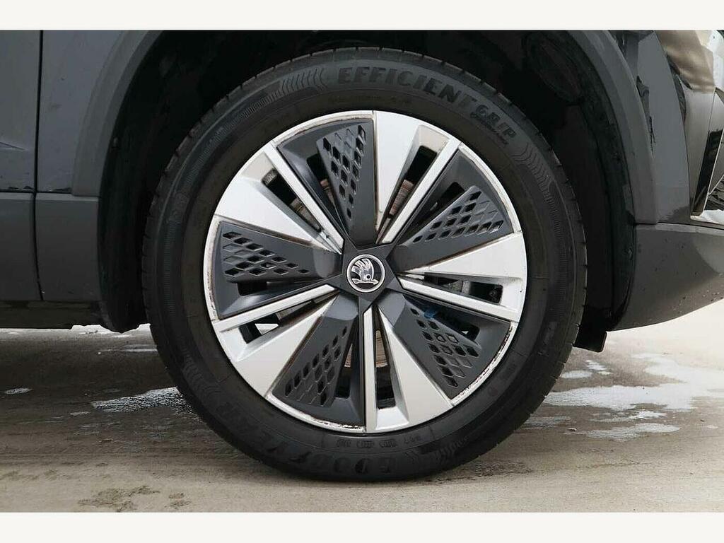 Skoda Karoq 2023 1.5 Tsi Se Drive Dsg Black #5