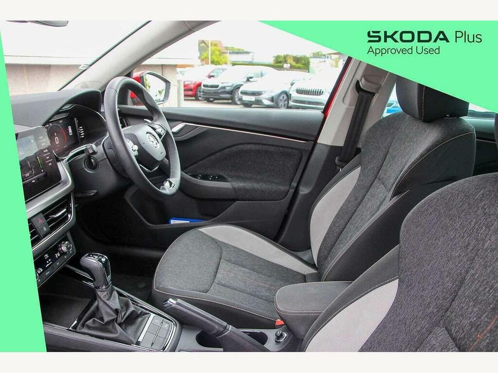 Skoda Kamiq 2023 1.0 Tsi 110 Se L Executive Dsg Red #2