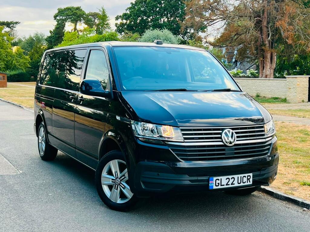 Volkswagen Transporter Shuttle 2.0 Tdi Se Dsg Lwb Euro 6 Ss Black