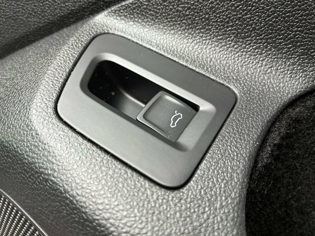 Volkswagen Passat 2.0 Tdi Bluemotion Tech Gt Saloon Manua Silver #30