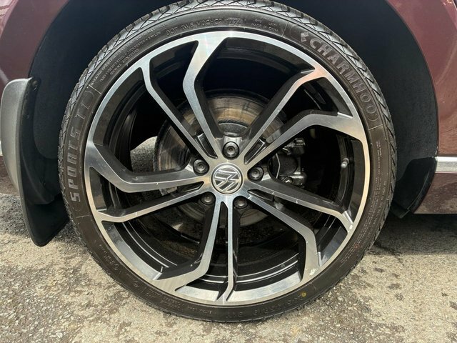 Volkswagen Passat Tdi Bluemotion Tech Gt Red #6