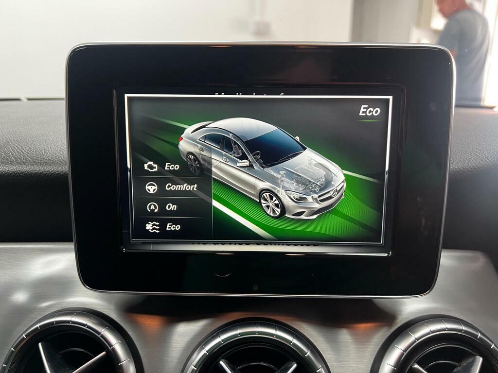 Mercedes-Benz CLA Class Saloon 2015 Mercedes Cla 180 1.6 Sport Manu White #38