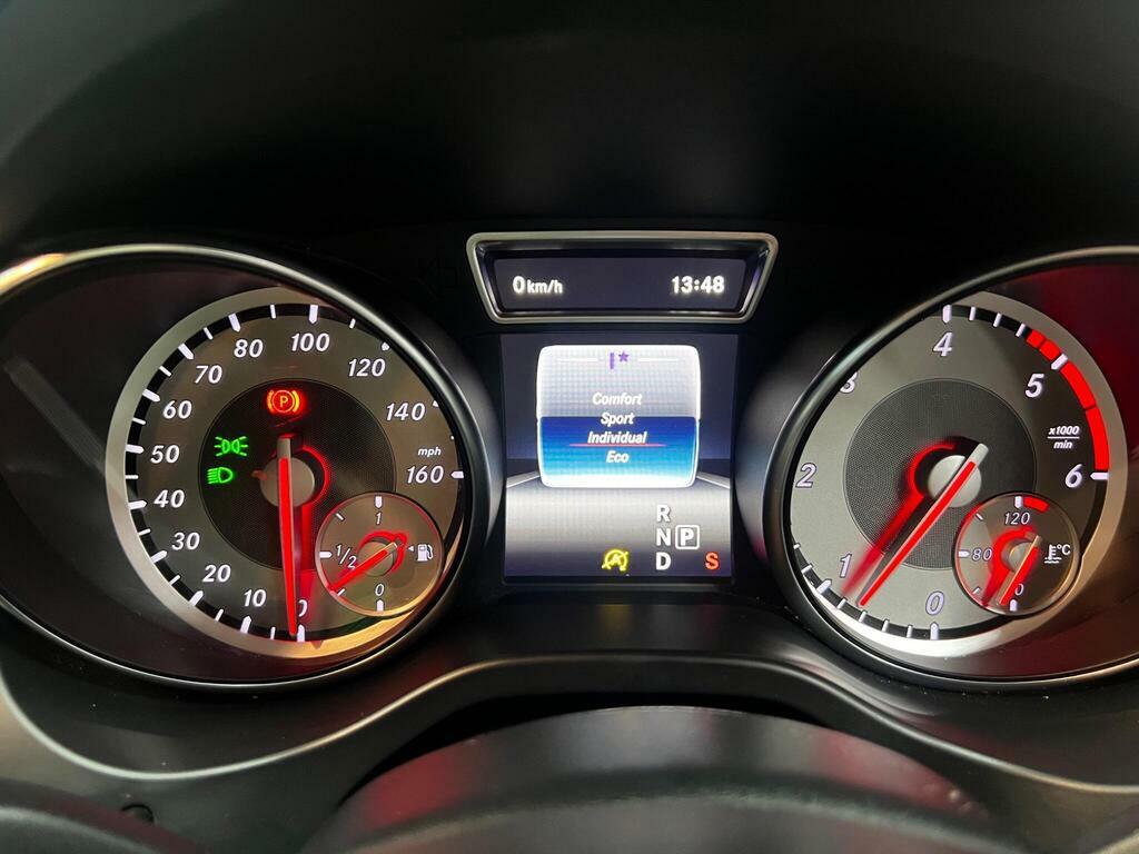 Mercedes-Benz CLA Class Saloon 2015 Mercedes Cla 180 1.6 Sport Manu White #46