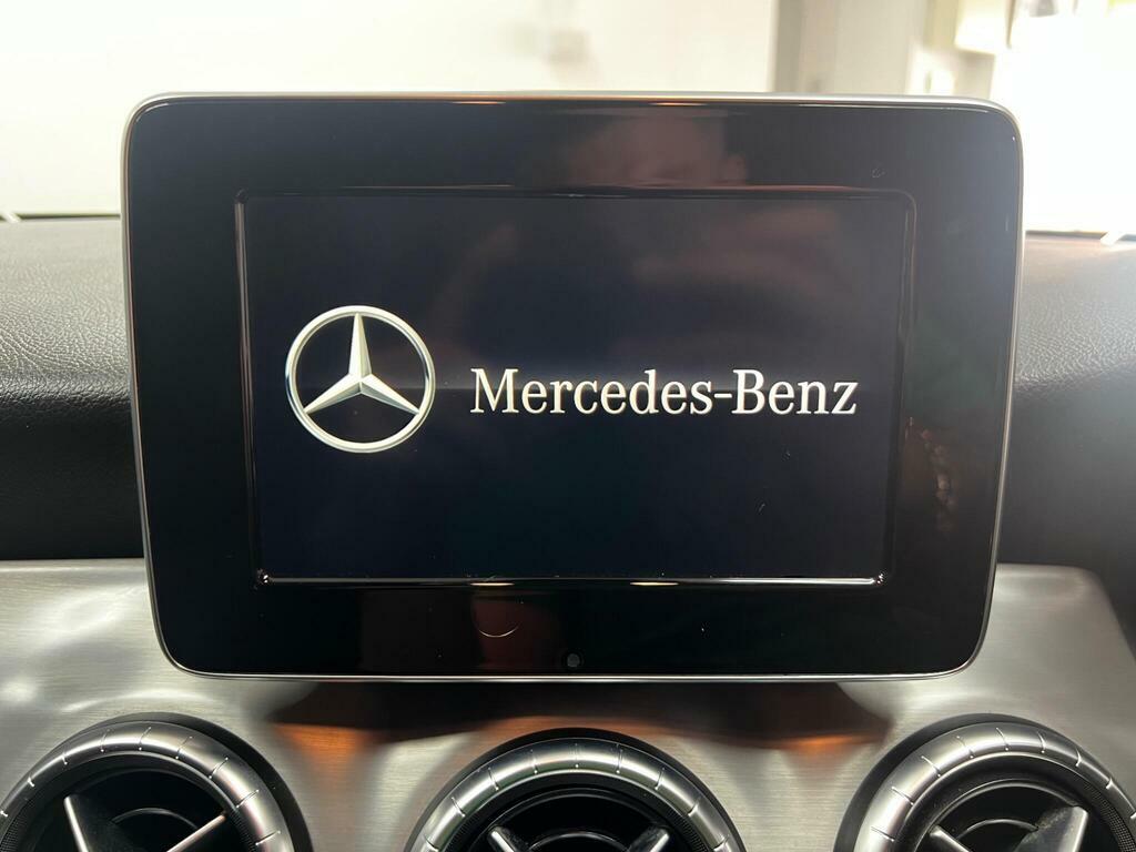 Mercedes-Benz CLA Class Saloon 2015 Mercedes Cla 180 1.6 Sport Manu White #34