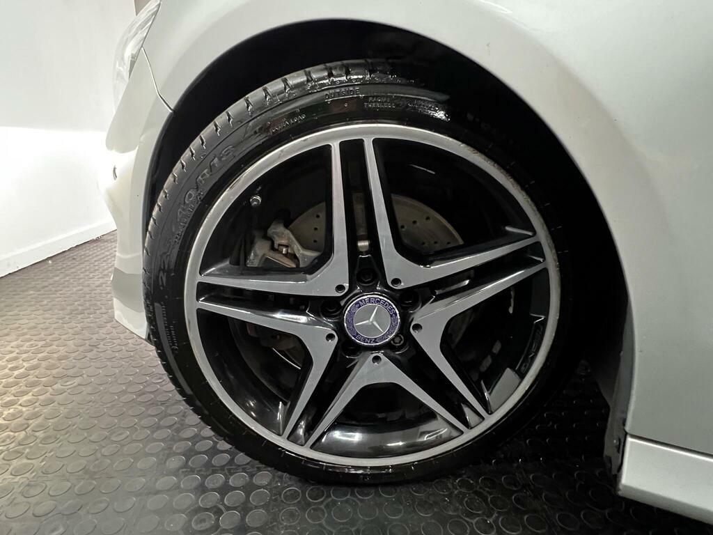 Mercedes-Benz CLA Class Saloon 2015 Mercedes Cla 180 1.6 Sport Manu White #31