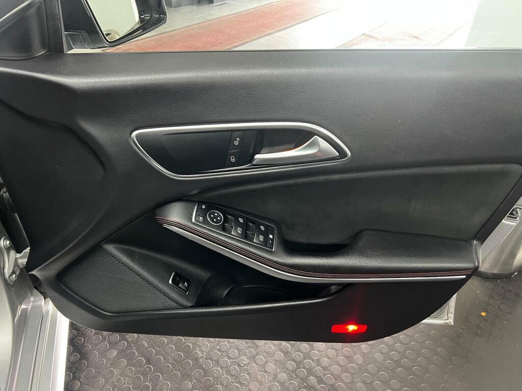 Mercedes-Benz CLA Class Saloon 2015 Mercedes Cla 180 1.6 Sport Manu White #28