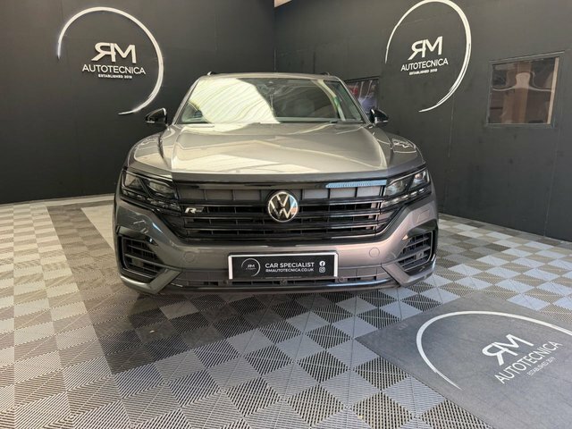 Volkswagen Touareg 3.0 Tsi V6 Black Edition Suv Tiptronic Black #2
