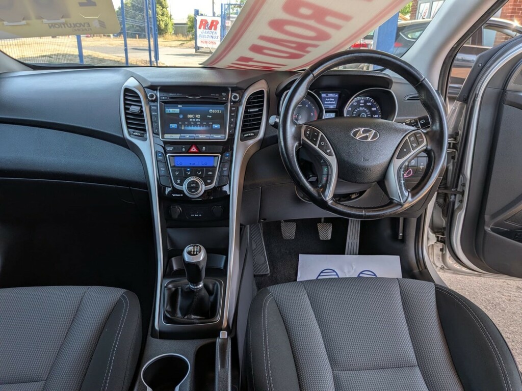 Hyundai I30 1.6 Crdi Blue Drive Active Euro 5 Ss White #14