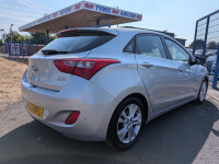 Hyundai I30 1.6 Crdi Blue Drive Active Euro 5 Ss White #23