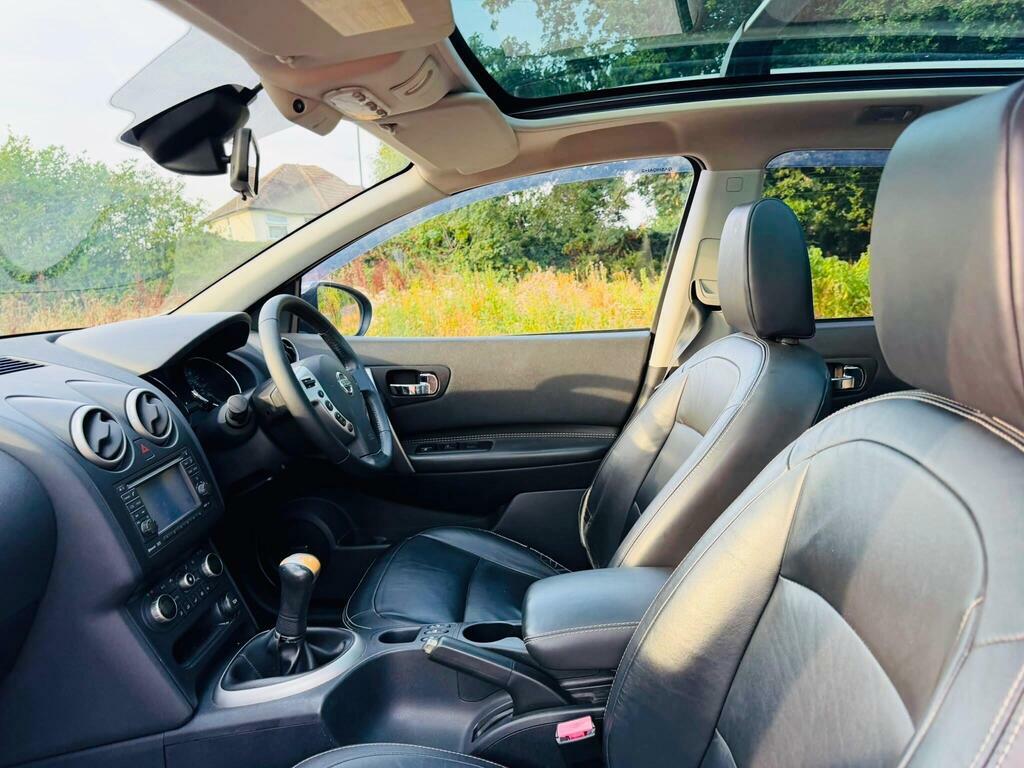 Nissan Qashqai+2 1.5 N-tec Plus 2 White #33
