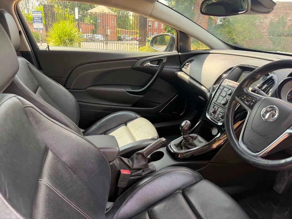Vauxhall Astra GTC 1.4T 16V 140 Limited Edition Grey #20