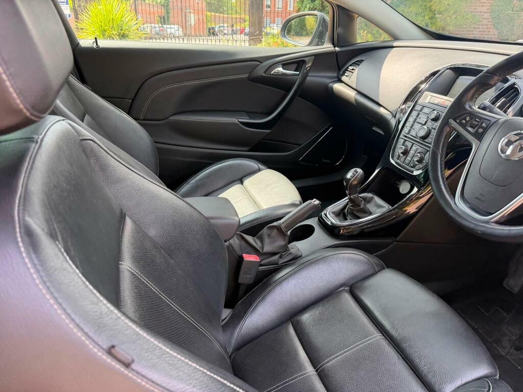 Vauxhall Astra GTC 1.4T 16V 140 Limited Edition Grey #18