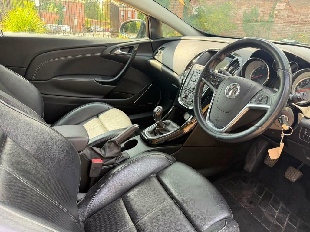 Vauxhall Astra GTC 1.4T 16V 140 Limited Edition Grey #21