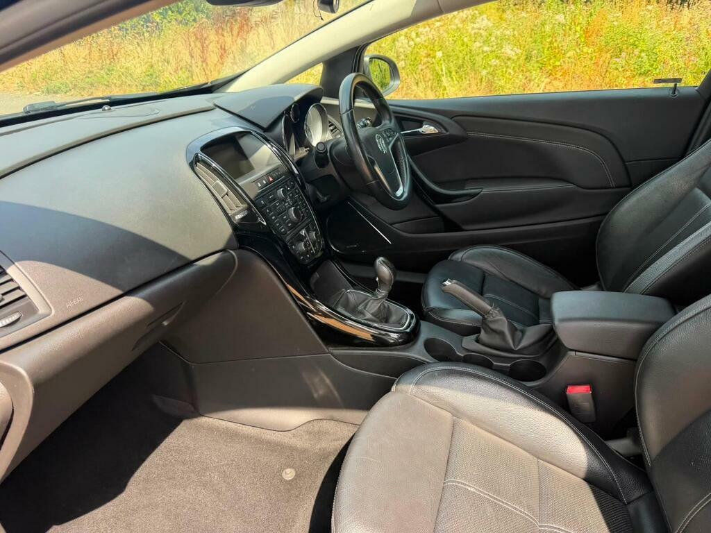Vauxhall Astra GTC 1.4T 16V 140 Limited Edition Grey #28
