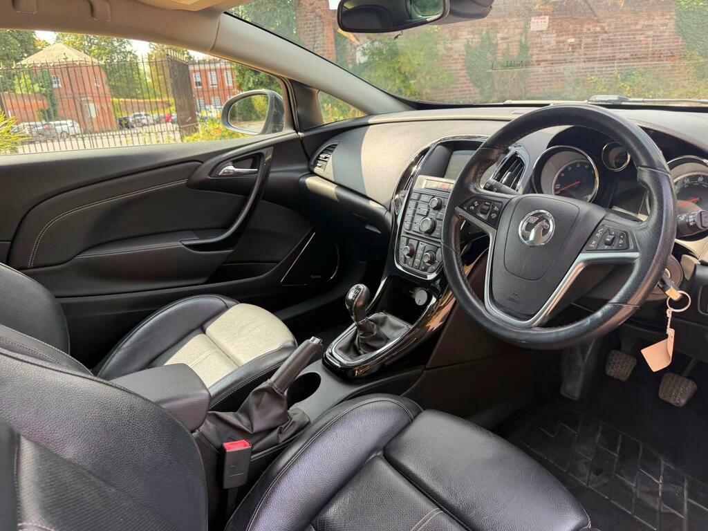 Vauxhall Astra GTC 1.4T 16V 140 Limited Edition Grey #15