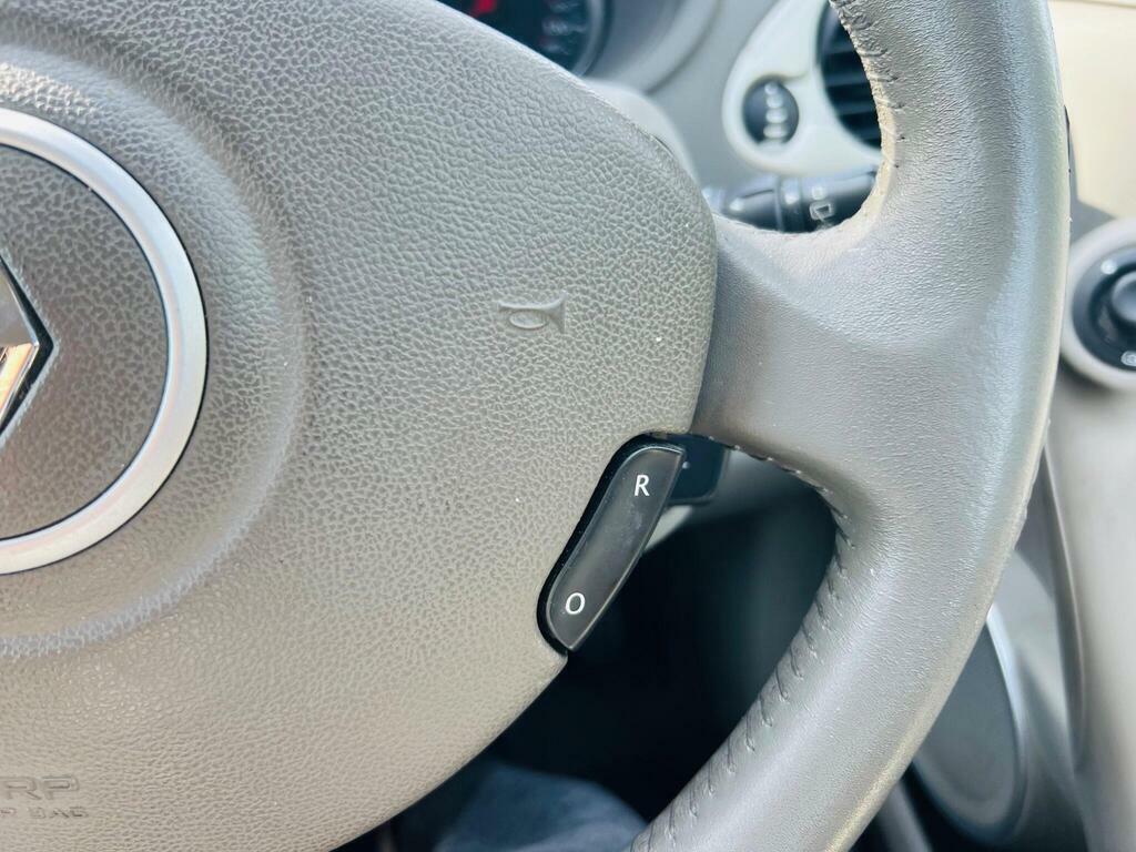 Renault Clio 2010 Renault Clionbsp1.2 I-music Euro 5 Petr Grey #46
