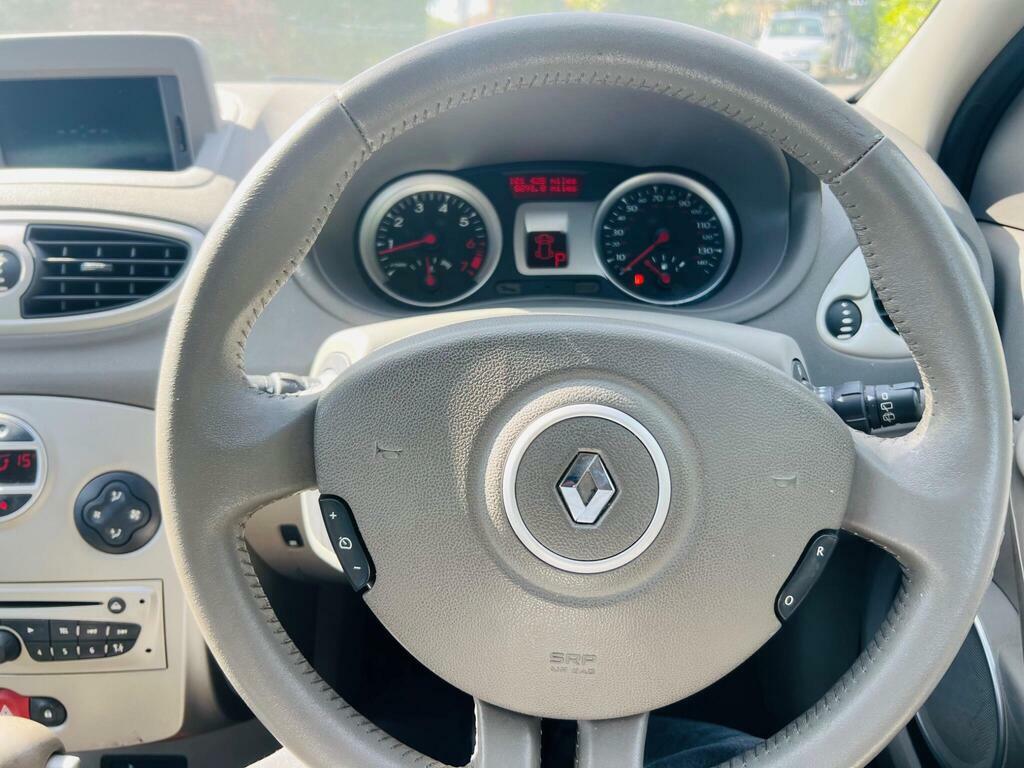 Renault Clio 2010 Renault Clionbsp1.2 I-music Euro 5 Petr Grey #42