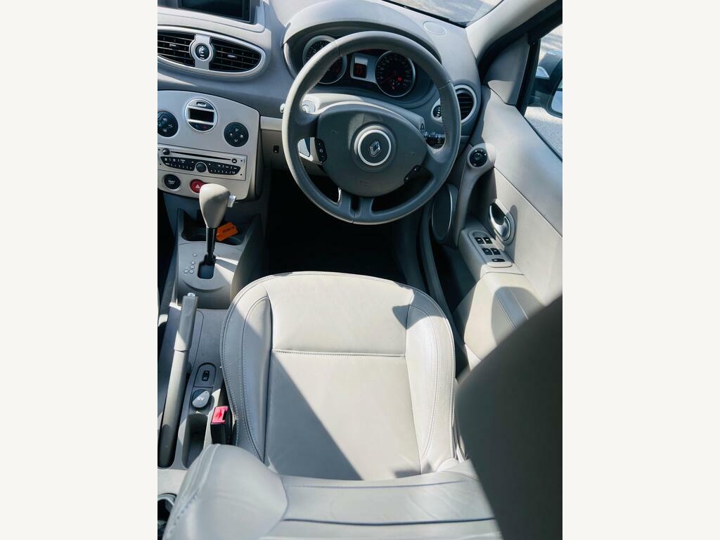 Renault Clio 2010 Renault Clionbsp1.2 I-music Euro 5 Petr Grey #29