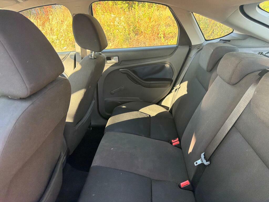 Ford Focus 1.6 Sport Estate 161 Gkm, 113 Blue #24